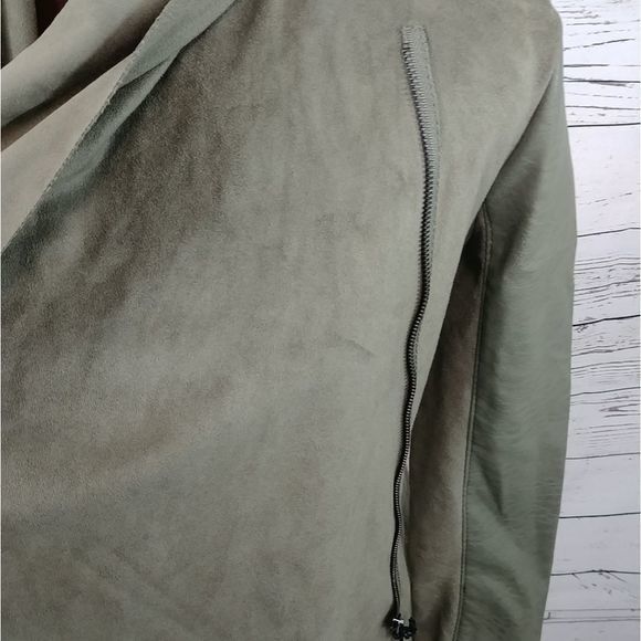 BlankNYC Olive Private‎ Practice Mixed Draped Coat - Picture 7 of 11